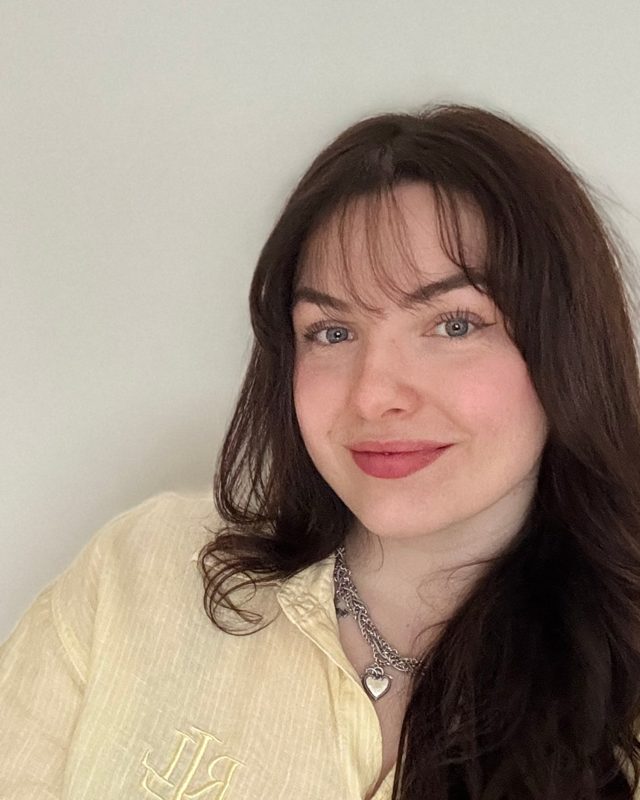 Marine Cerqueira, community manager vétérinaire et ancienne ASV, fondatrice de Vet’Comm’Unity